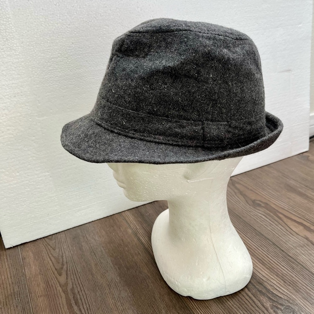 Stylish Gray Fedora Hat